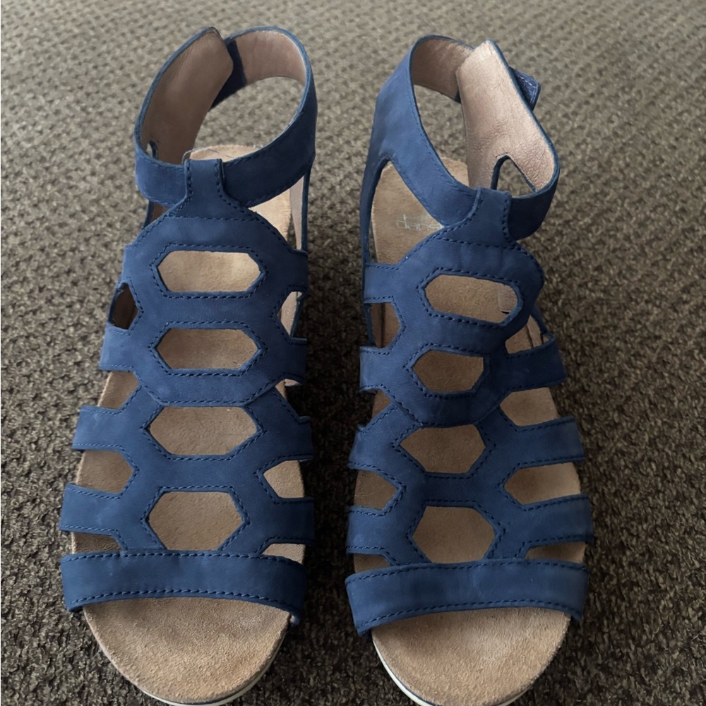 Dansko Blue Suede Gladiator Sandals sz 37 (US 6.5)